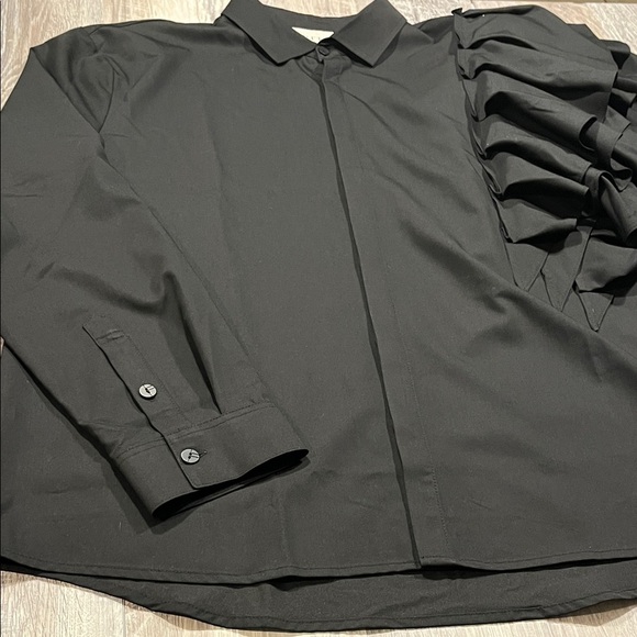 Orttu Black Men's Shirt with ruffles sleeve Size XXL